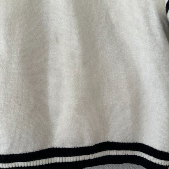 Abercrombie & Fitch LuxeLoft Cropped Sweater Tee in White and Black, Size XL - Picture 7 of 11